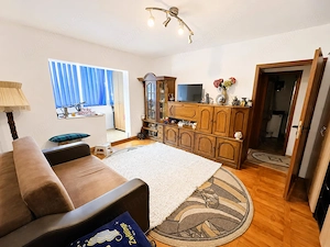 Apartament 2 camere | Centrala proprie | Balcon | Parter inalt - imagine 5