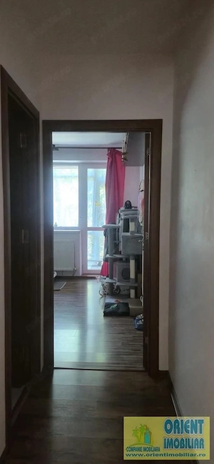 Tomis Nord, apartament 4 camere de vanzare, parter, gaze, mobilat - imagine 18