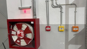 Instalatii de stingere incendii -hidranti si sprinklere