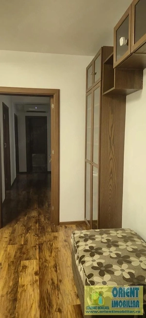 Tomis Nord, apartament 4 camere de vanzare, parter, gaze, mobilat - imagine 3