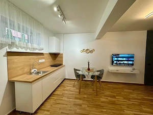 Garsonieră în regim hotelier Rădăuți   modernă, bloc nou - imagine 2