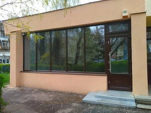 Spatiu comercial de închiriat 