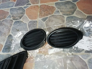 grilă ford focus 2012