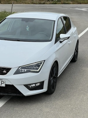 Seat Leon 2.0 Diesel 184 CP DSG - imagine 3