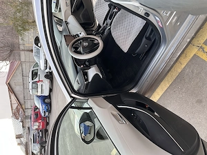 Toyota Corolla Hybrid 2023 INTERIOR ALB, full option NEGOCIABIL  - imagine 10