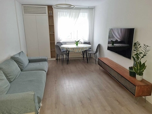 Închiriez Apartament cu 3 camere, prima închiriere, vedere Parc Circului ✨
