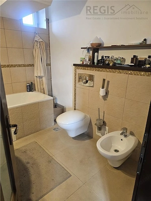 Casa de inchiriat | 3 camere | Brasovul Vechi | Curte | Parcare - imagine 12