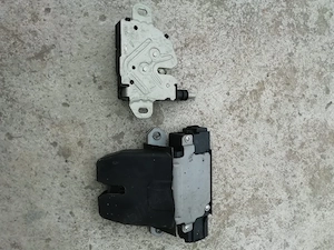 lapă stop ford focus și alte piese 2008 - imagine 2