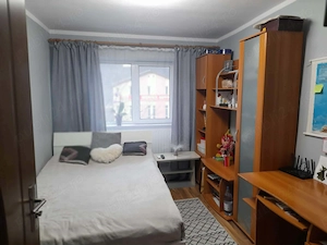 Vand apartament 4 camere 81mp2 - imagine 5