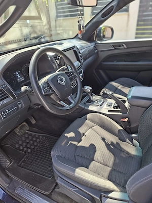  SsangYong Musso Grand 4X4 - 22.000 Euro cu tva negociabil - tel   - imagine 4