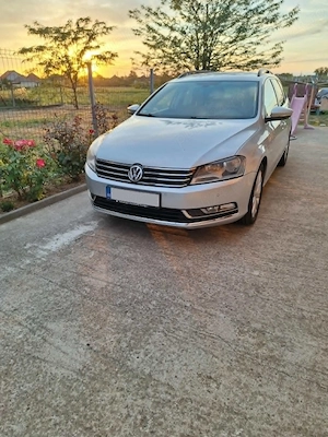 VW Passat B7 2.0 TDI (140 CP) Euro 5 | 2015 | 169.900 km REALI | Distribuție nouă + 2 Seturi Roți