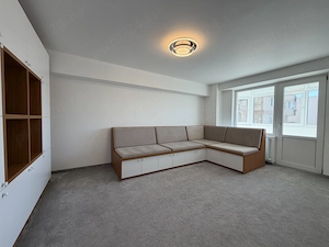 Apartament de lux, de vanzare 4 camere, decomandat, Costaforu, Tiriac - imagine 2