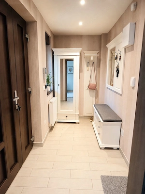Duplex de inchiriat | Dumbravita | 6 camere | 2 bai | Centrala proprie - imagine 2