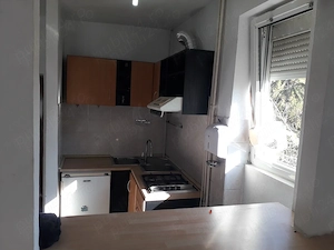 Apartament o cameră decomandat Take Ionescu strada Aurel Popovici etaj 3 mobilat utilat 