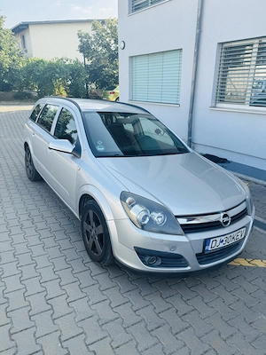 Opel Astra H Caravan 1.6 benzină + GPL, 2  km, ITP 12 luni