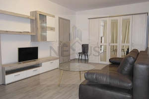 Apartament 2 camere - Decomandat - Cartier Solar - Parcare - imagine 2