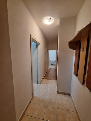 Apartament cu 1 camera decomandat,zona Mall - imagine 8
