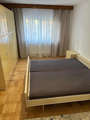Apartament 2 Camere Decomandat Centrala Proprie Et 1 Zona Complexul Studentesc