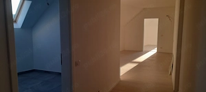 Apartament elegant, confortabil si cu panorama minunata - imagine 2