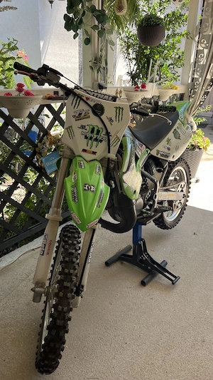 Kawasaki KX 85 - imagine 2