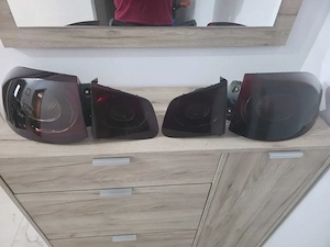 Set stopuri Tiguan N5!Culoare: rosu inchis!