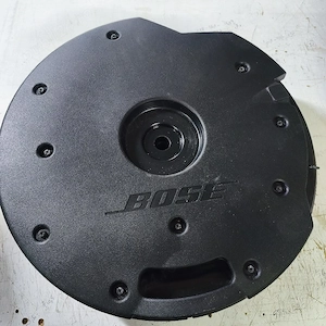 subwoofer Bosch portbagaj