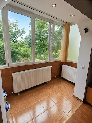 Apartament 3 camere Girocului Decomandat cu Centrala Proprie si 2 Balcoane - imagine 4