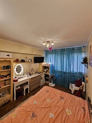 Vând  Apartament 3 camere | Câmpia Libertății | Aproape de Piața Muncii - imagine 4