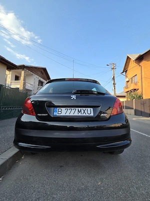 Peugeot 207, 1.4 benzina, 90cp, an 2007, masina achizitionata de noua, unic proprietar  - imagine 3