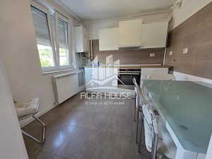 Vand 3 camere confort 1 Zona Centrala  - imagine 3