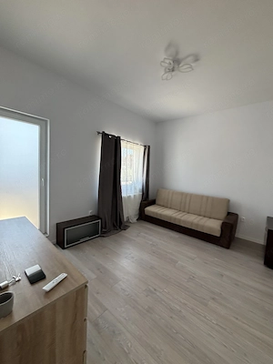 Apartament 1 camera a în Giroc - imagine 2