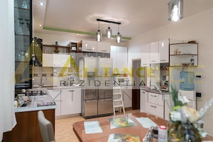 Casa Individuala - 766mp - Piscina si foisor- 7 camere 7 bai - imagine 10