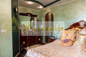 Casa Individuala - 766mp - Piscina si foisor- 7 camere 7 bai - imagine 17
