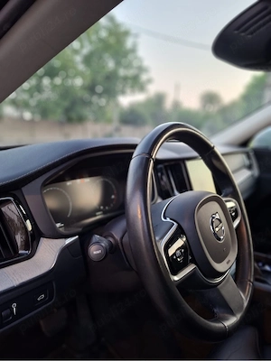 Volvo XC60 D4 Inscription - imagine 4