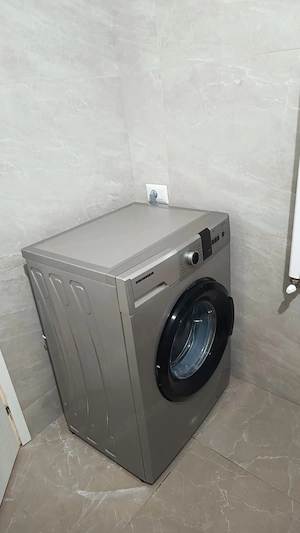 Închiriez apartament  - imagine 10
