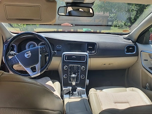 Vând Volvo S60 mașină personală 
