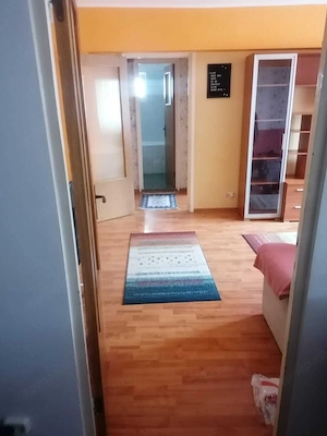 2 camere, etaj 8/9, bloc izolat, balcon, AC, Mega Image la parter - imagine 4