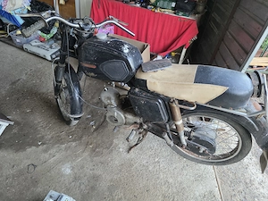 Motocicleta Mobra 50  - imagine 3