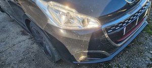 Far stanga dreapta Peugeot 208 facelift cod 9802848480 9802850980 - imagine 2