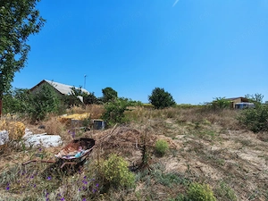 Teren ieftin aproape de mare, intre constructii noi - imagine 6