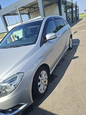 vinzare mercedes clasa B - imagine 4