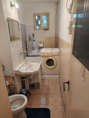 Închiriez apartament - imagine 3