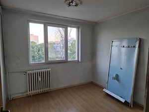 apartament 3 camere langa Metrou 1 Decembrie. Negociabil - imagine 7