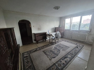 apartament 3 camere langa Metrou 1 Decembrie. Negociabil - imagine 2