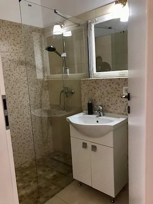 Apartamet modern 3 camere, 2 bai , loc de parcare, Torontalului - imagine 9