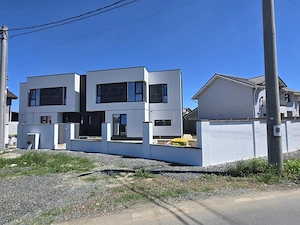 Duplex premium 4 camere, 3 bai, Mosnita Noua