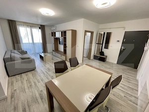 Apartament 2 camere lux 70mp, incalzire in pardoseala, parcare privata - imagine 2
