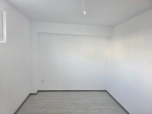 Apartament 2 camere Demisol, Otopeni  - imagine 10