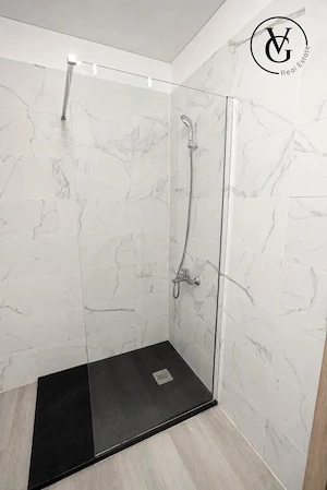 Apartament 2 camere modern - Complex Alezzi Nord 10 - Mamaia Nord - imagine 10