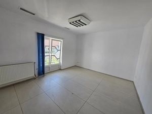 Casa individuala 7 camere+ apartament, 5 locuri de parcare. Sagului - imagine 10